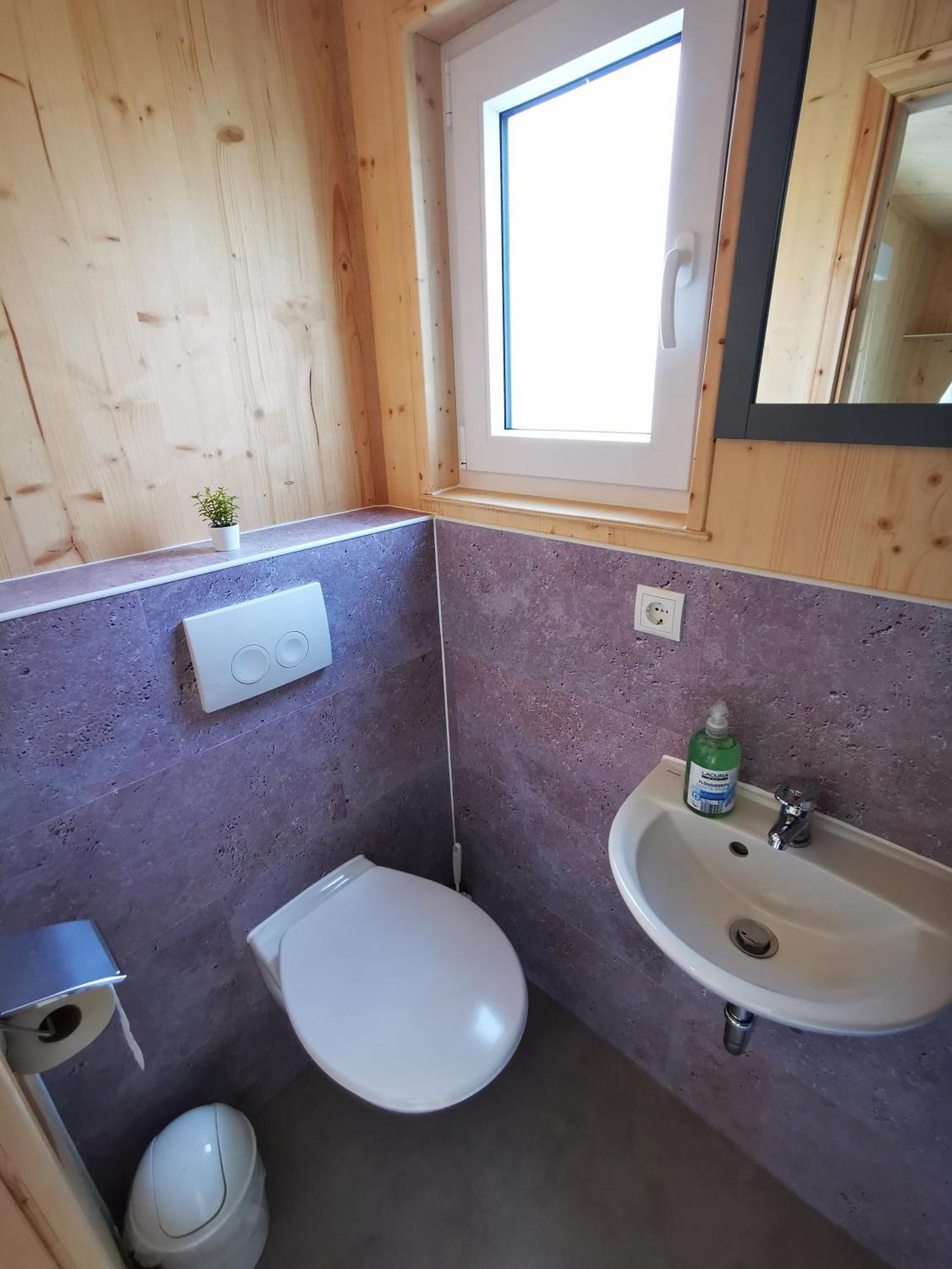 Tiny Guesthouse Herdt Euerbach Ngoại thất bức ảnh