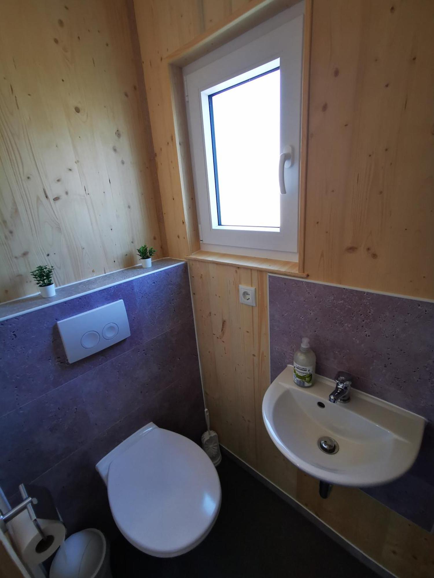 Tiny Guesthouse Herdt Euerbach Ngoại thất bức ảnh